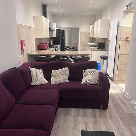 Seaford Guest House Xxx Stoke-on-Trent Esterno foto