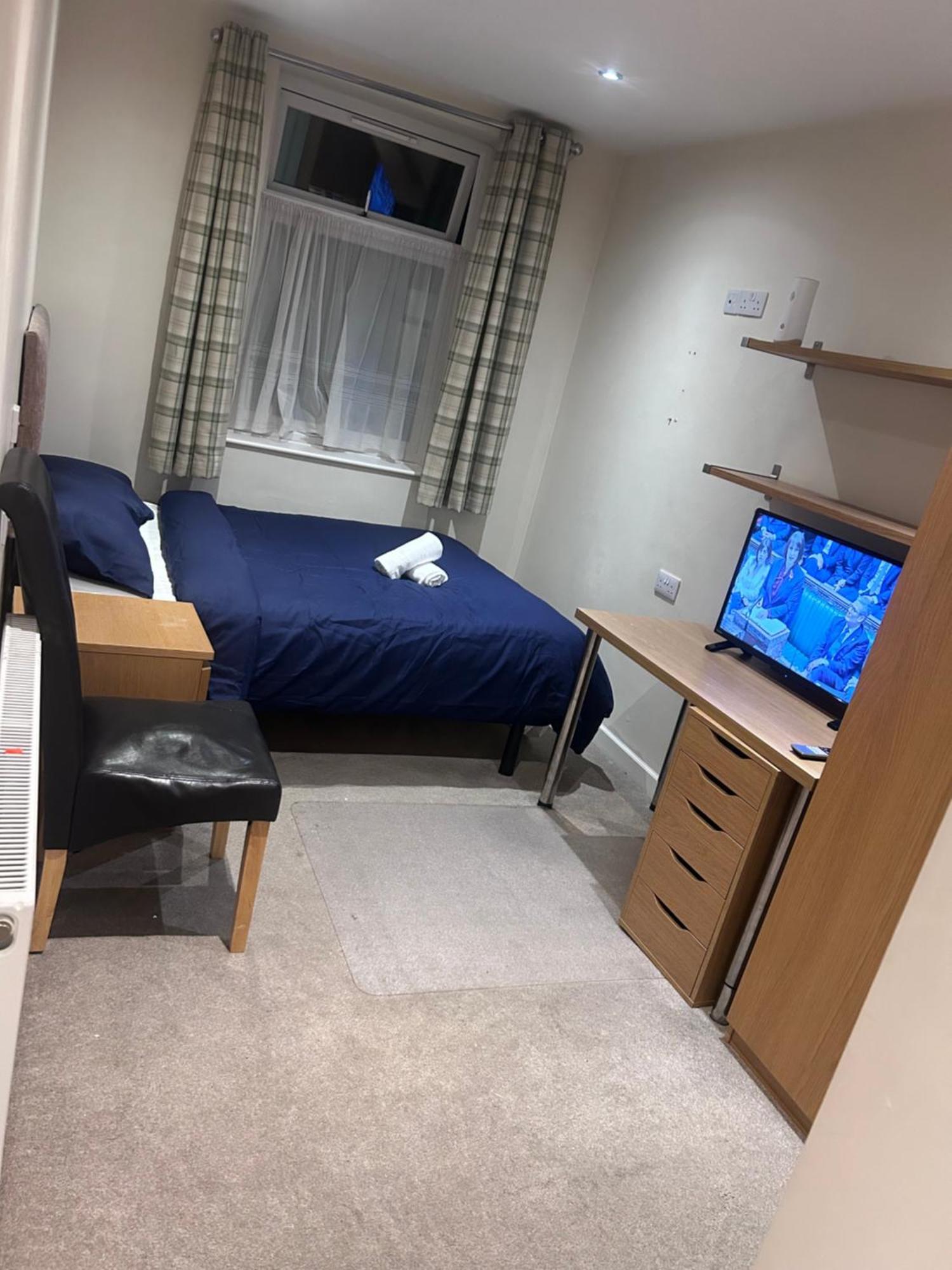 Seaford Guest House Xxx Stoke-on-Trent Esterno foto