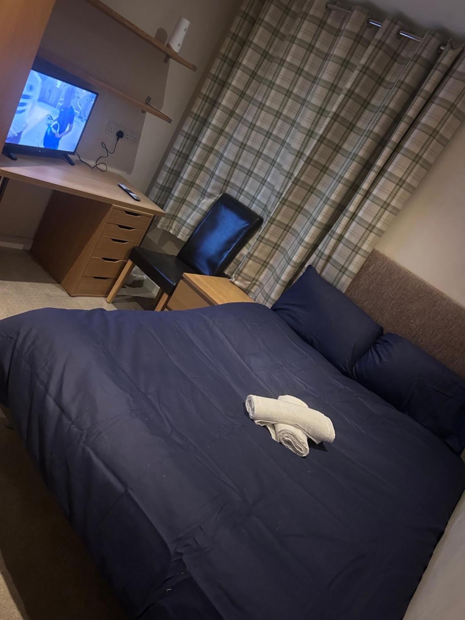 Seaford Guest House Xxx Stoke-on-Trent Esterno foto