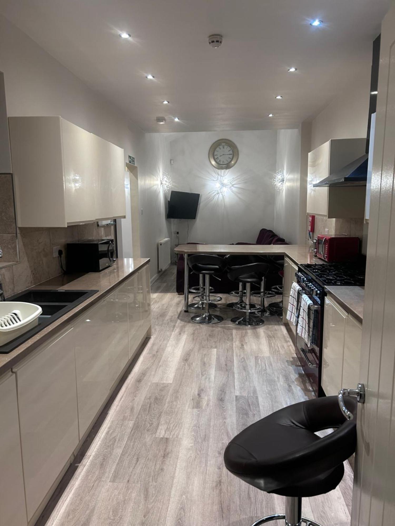 Seaford Guest House Xxx Stoke-on-Trent Esterno foto